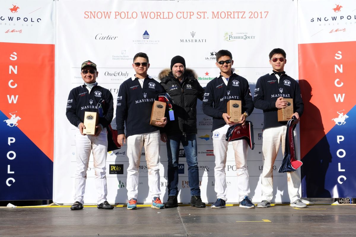 29 01 17-0516 32212132900 o